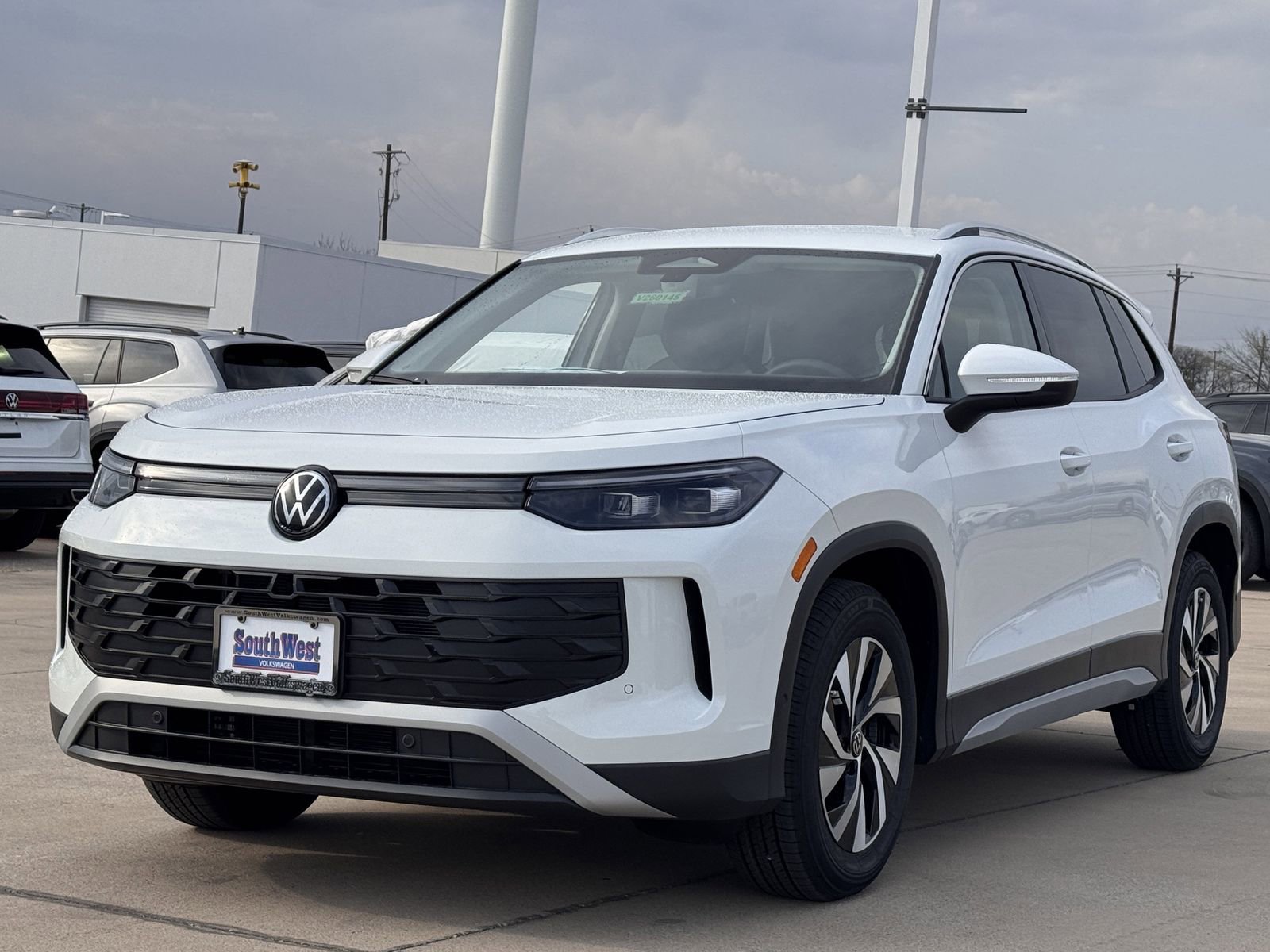 New 2026 Volkswagen Tiguan S image 8