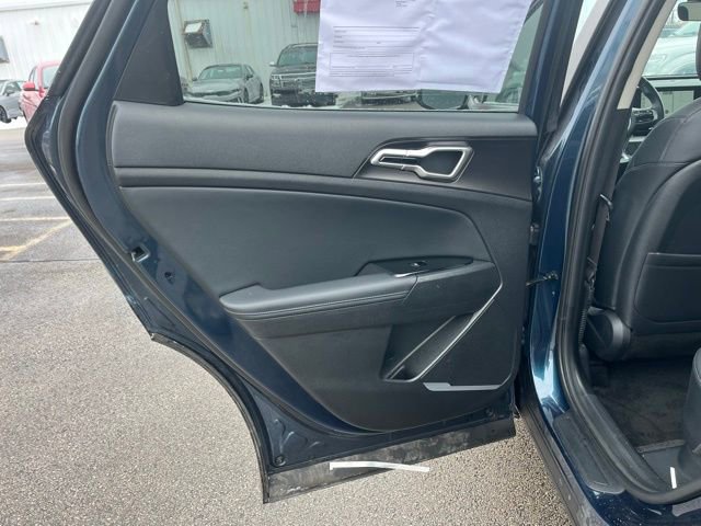 Certified 2025 Kia Sportage EX w/ EX Premium Package image 38