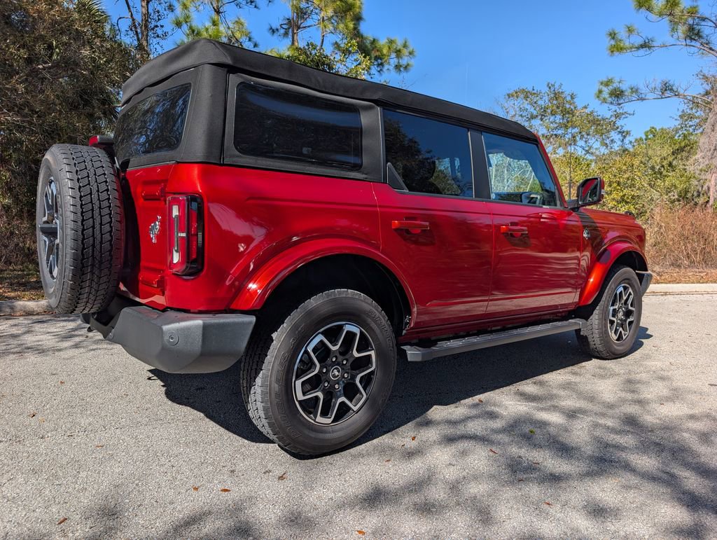 Used 2023 Ford Bronco Outer Banks image 8