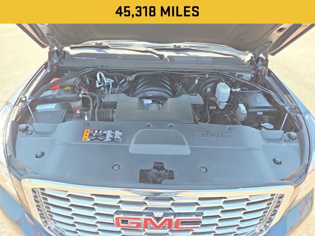 Used 2020 GMC Yukon XL Denali w/ Denali Premium Package AWD/4WD image 4