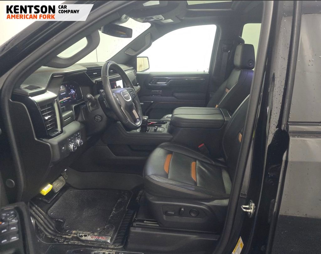 Used 2024 GMC Sierra 1500 AT4 w/ AT4 Premium Package image 9