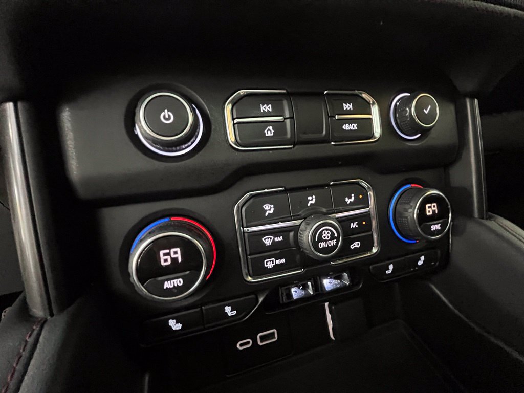 Used 2021 Chevrolet Suburban RST w/ Luxury Package AWD/4WD image 45