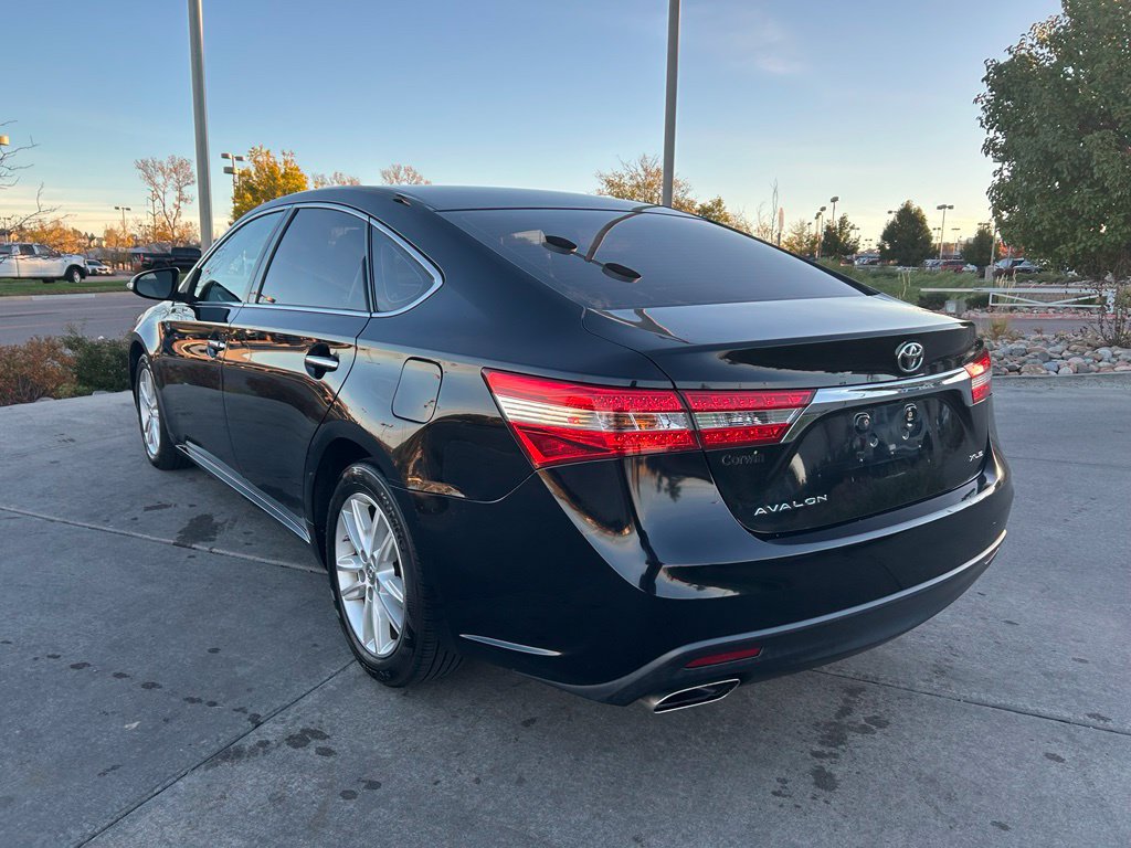 Used 2014 Toyota Avalon XLE FWD image 5