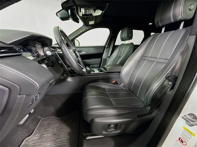 Used 2022 Land Rover Range Rover Velar R-Dynamic S image 11