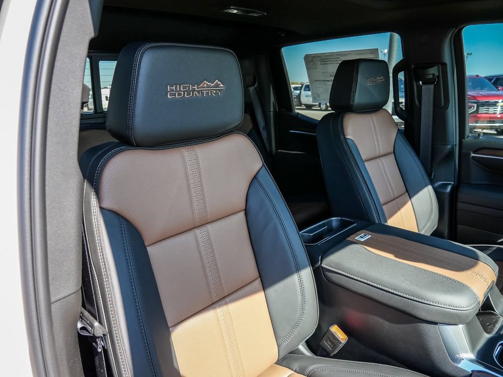 New 2026 Chevrolet Silverado 1500 High Country AWD/4WD image 20