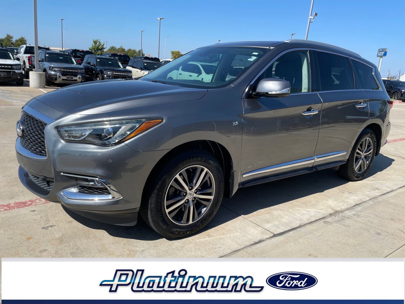 Used 2018 INFINITI QX60 FWD w/ Premium Plus Package