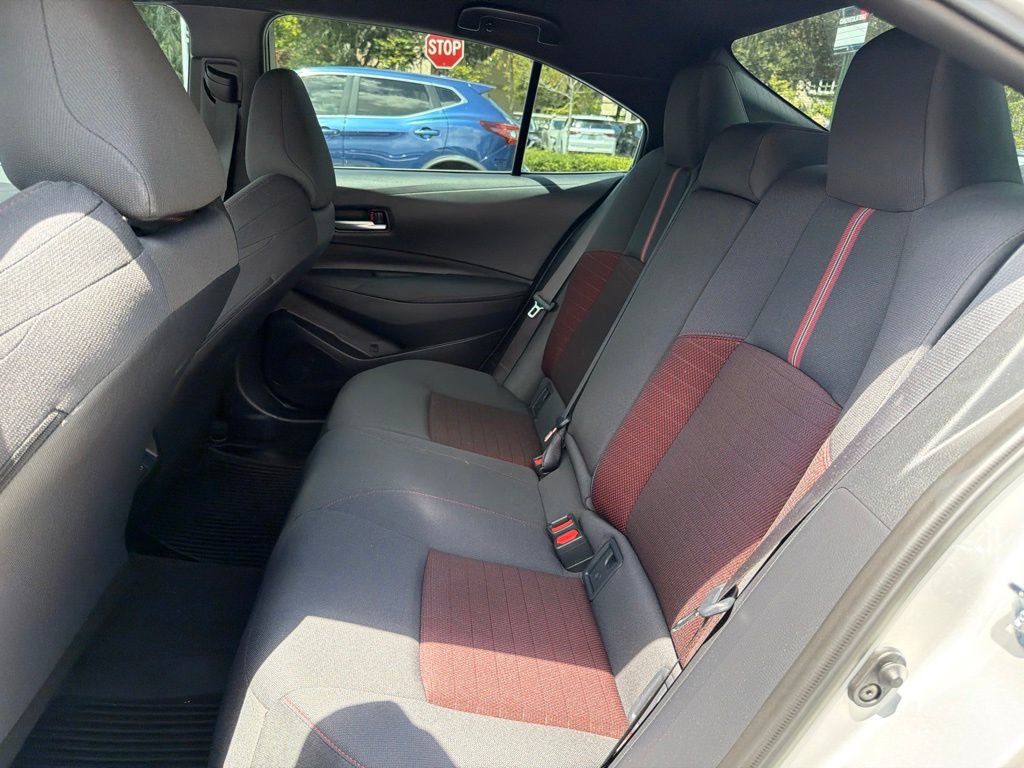 Used 2025 Toyota Corolla SE FWD image 24