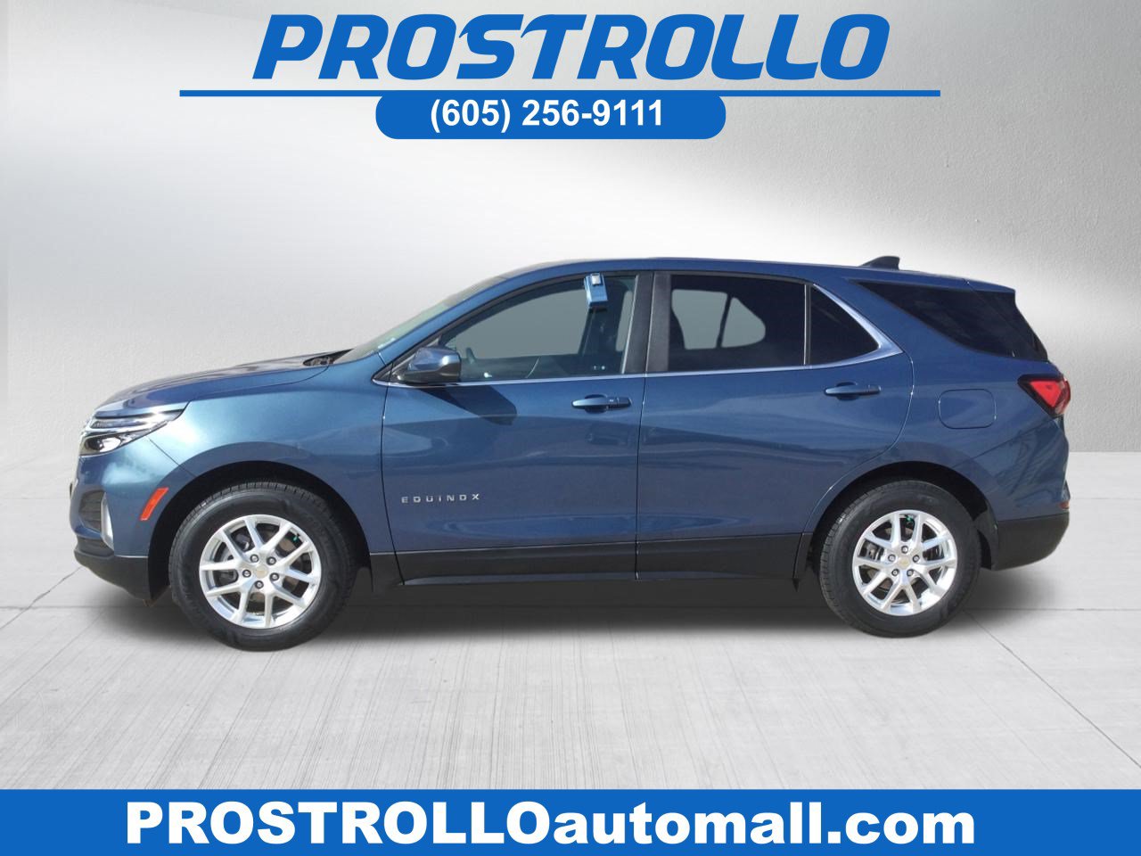 Used 2024 Chevrolet Equinox LT AWD/4WD image 1