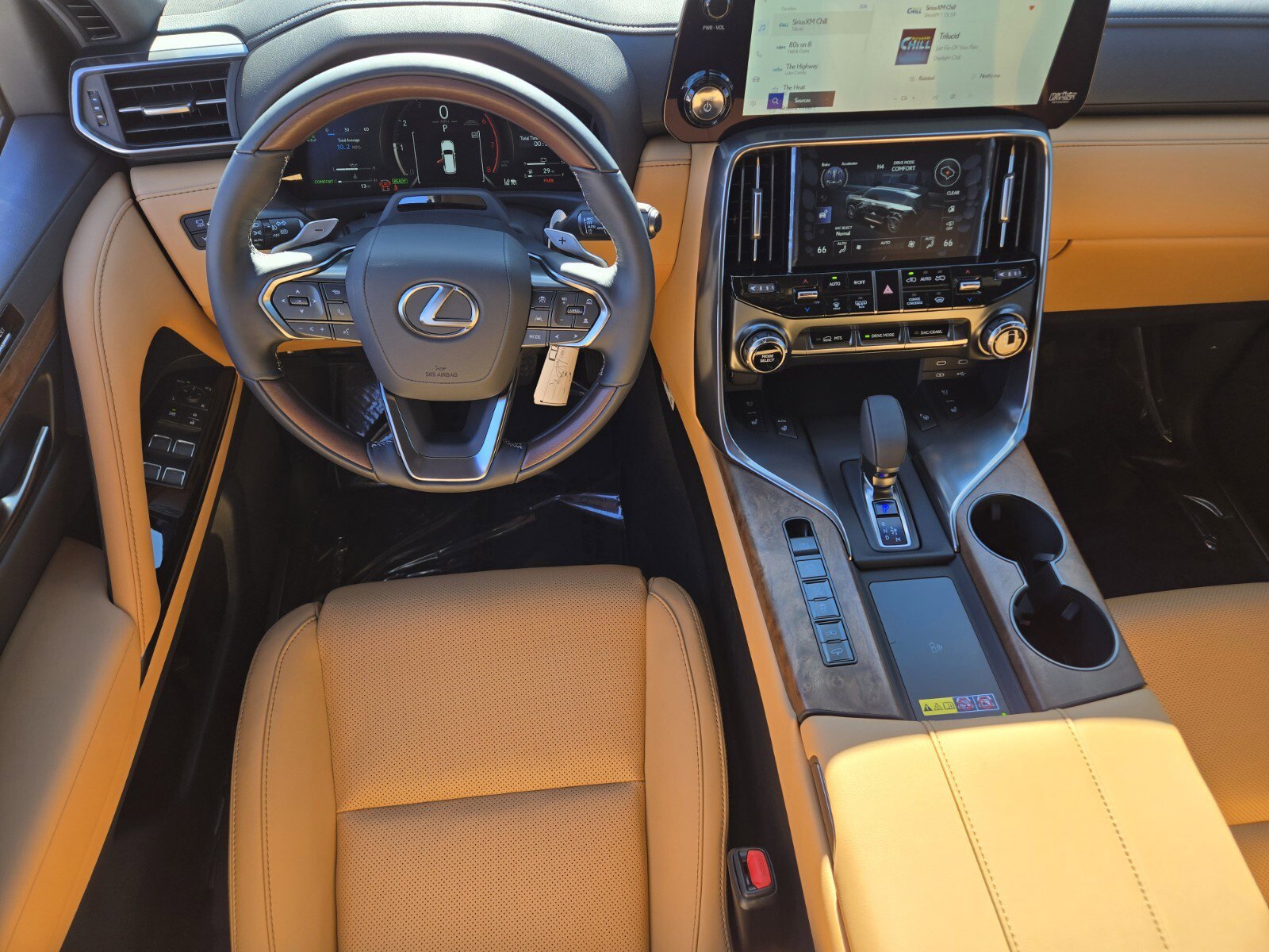 New 2026 Lexus LX 700h Luxury image 9