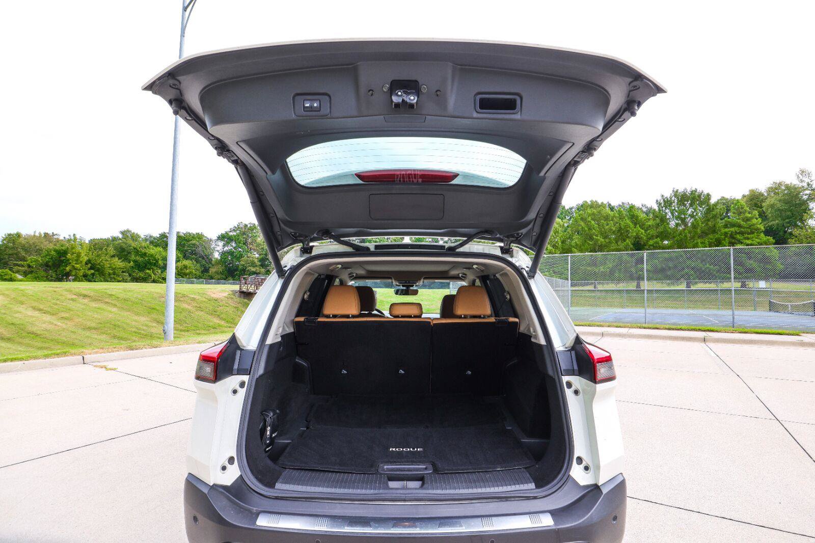 Used 2023 Nissan Rogue Platinum w/ Platinum Premium Package FWD image 20