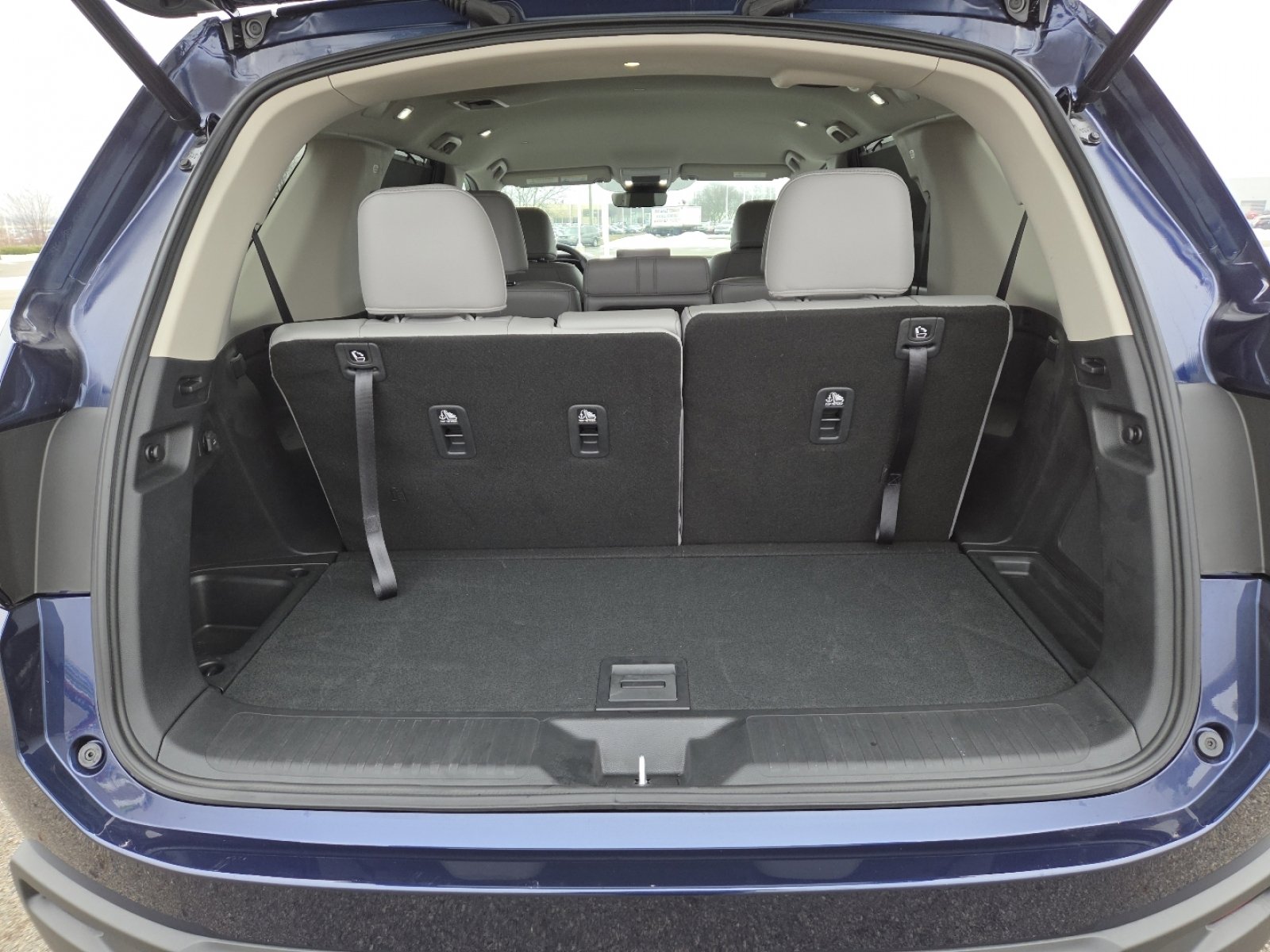 Used 2025 Honda Pilot EX-L image 18