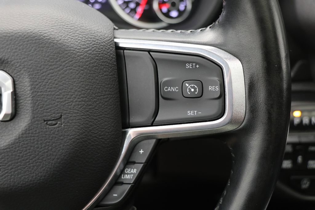 Used 2023 RAM 1500 Laramie AWD/4WD image 23