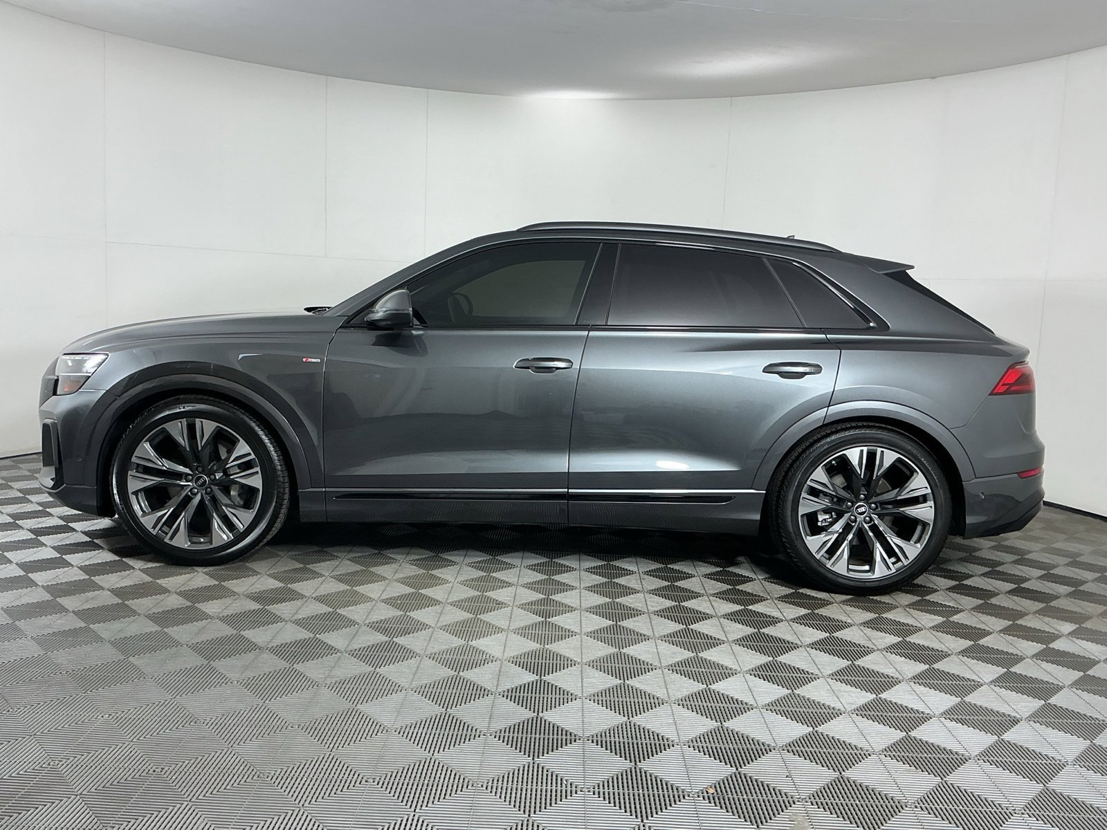 New 2026 Audi Q8 Premium Plus AWD/4WD image 4