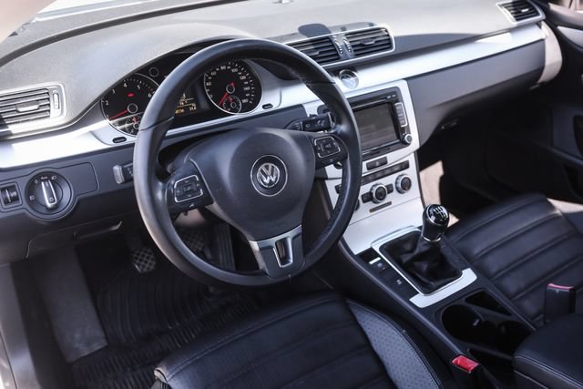 Used 2013 Volkswagen CC Sport FWD image 39