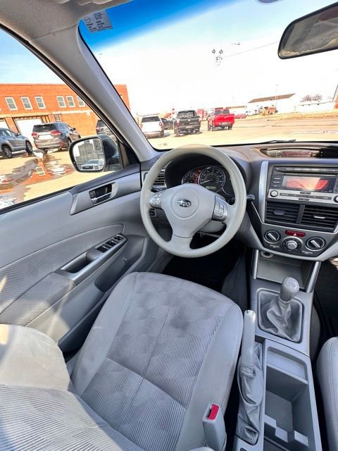 Used 2010 Subaru Forester 2.5X Premium image 24