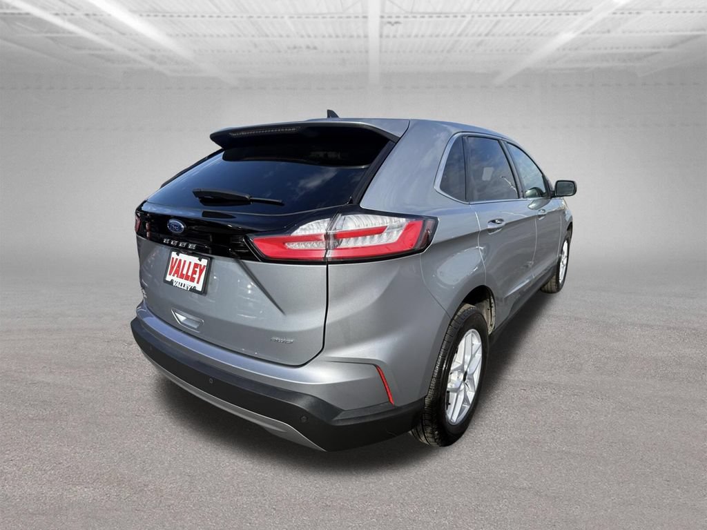 Certified 2023 Ford Edge SEL w/ Convenience Package AWD/4WD image 4
