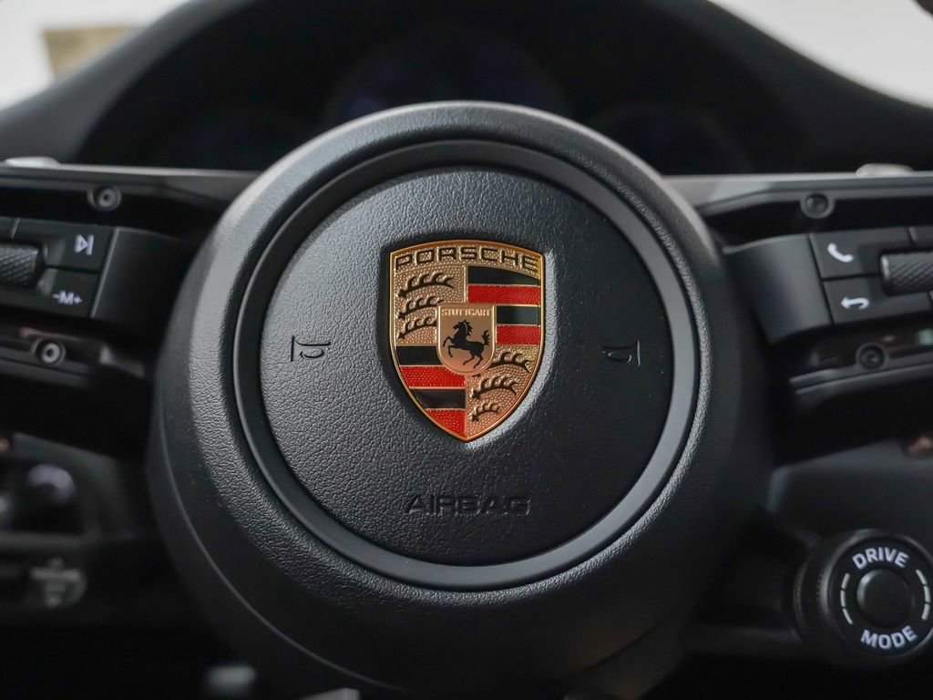 Used 2026 Porsche Macan AWD/4WD image 24