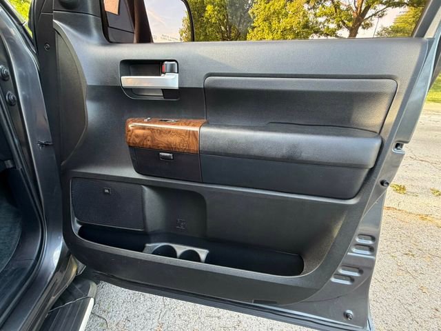Used 2012 Toyota Tundra Limited image 29