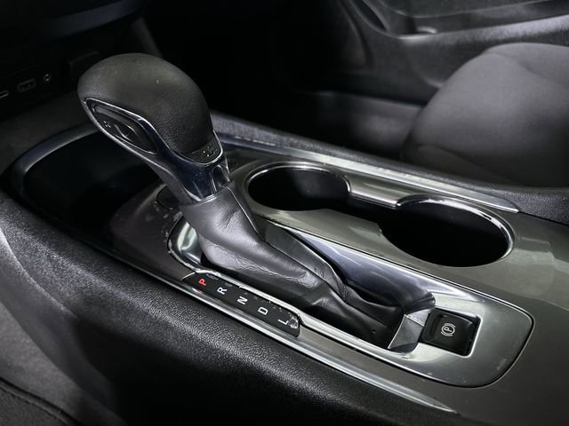 Used 2022 Chevrolet Malibu LT FWD image 16