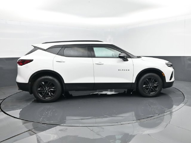 Used 2021 Chevrolet Blazer LT AWD/4WD image 4
