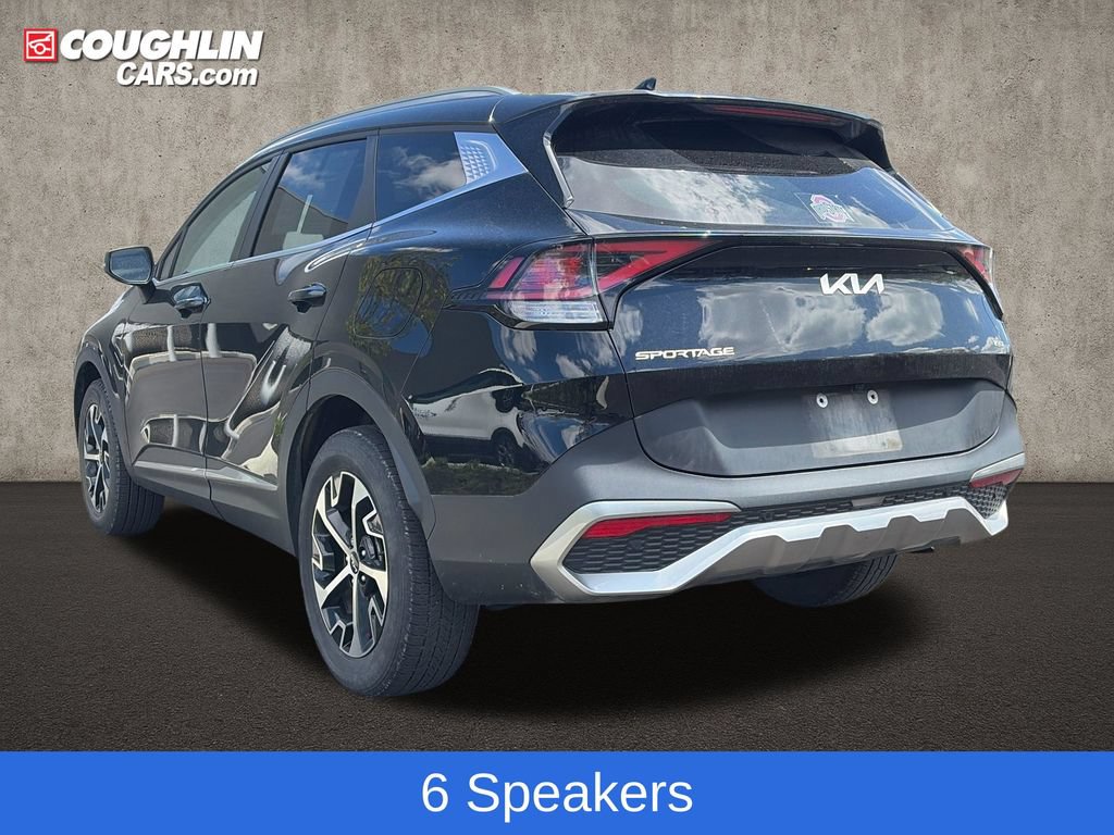 Used 2023 Kia Sportage EX AWD/4WD image 6