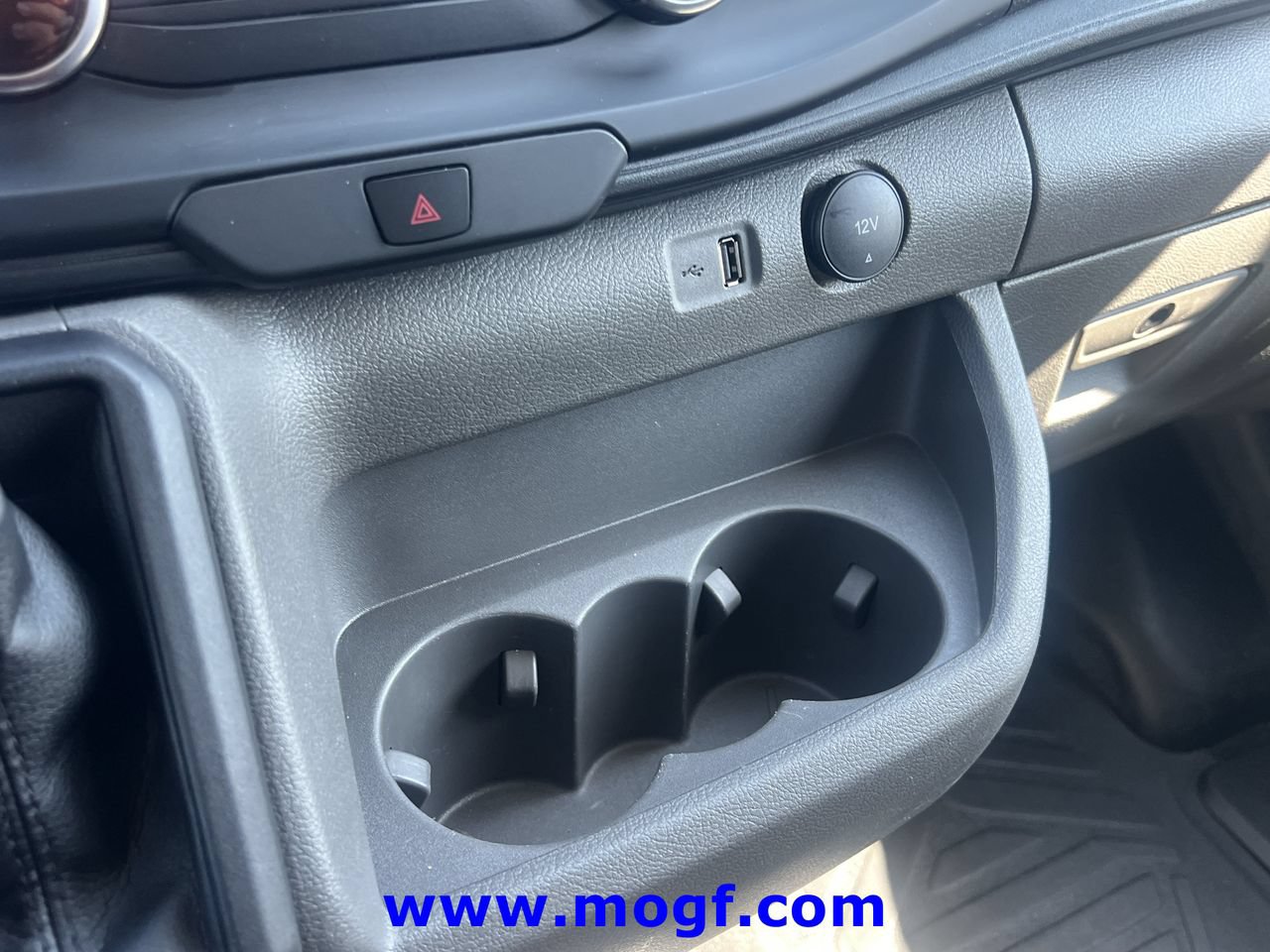 Used 2025 Ford Transit 250 Low Roof w/ Exterior Upgrade Package RWD image 9
