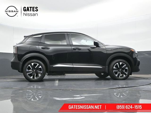 Certified 2025 Nissan Kicks SV w/ Illumination Package AWD/4WD image 39