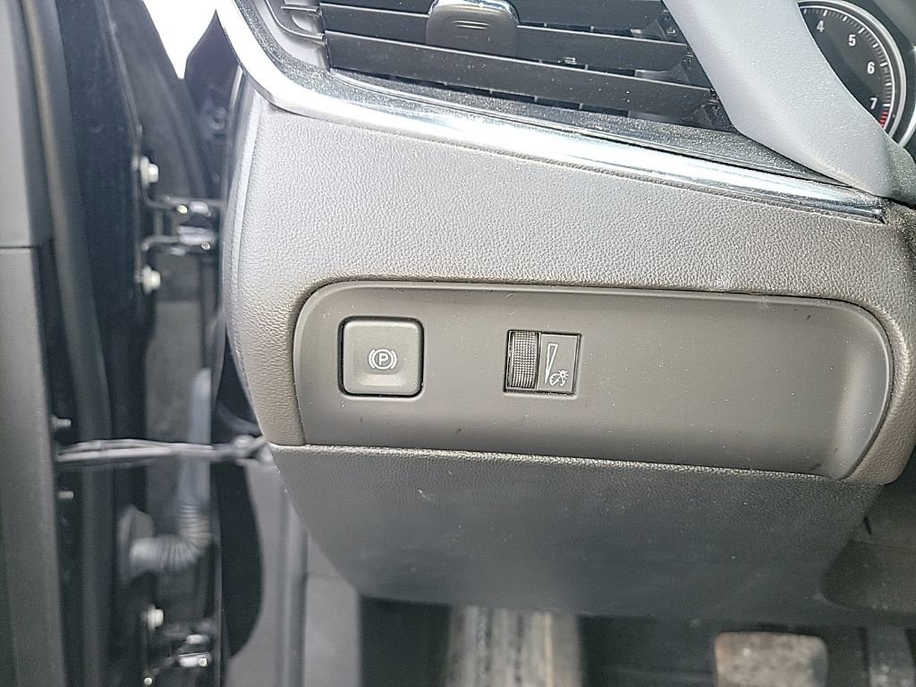 Used 2024 Buick Enclave Essence w/ Experience Buick Package image 30