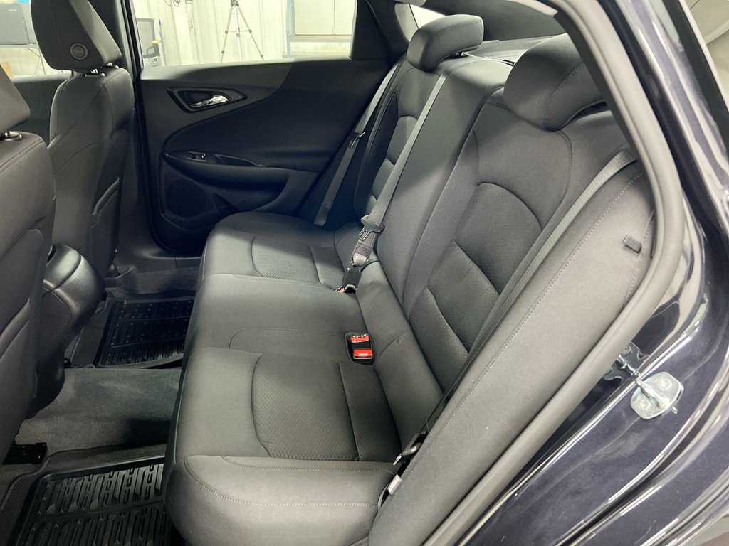 Used 2022 Chevrolet Malibu LS FWD image 22