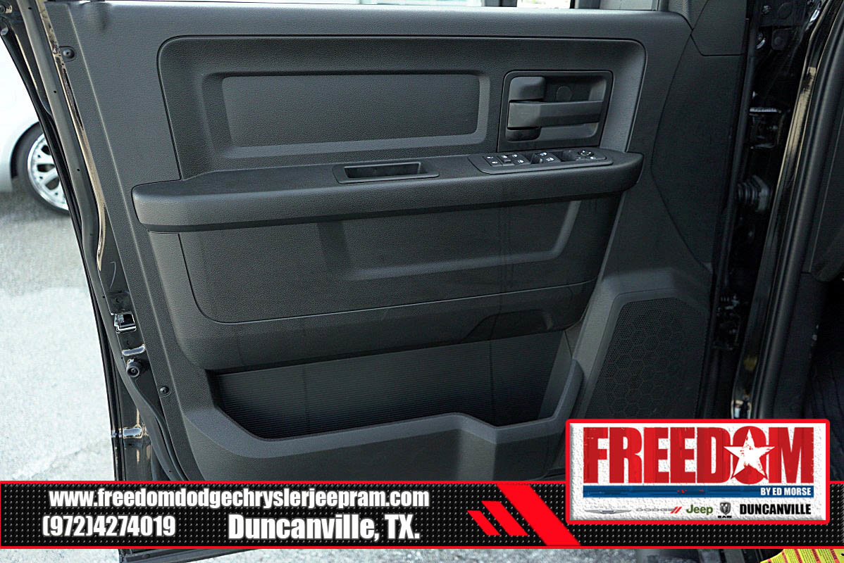 New 2025 RAM 2500 Tradesman AWD/4WD image 38