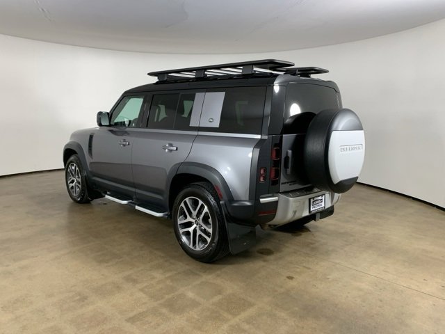 Used 2020 Land Rover Defender 110 HSE image 32