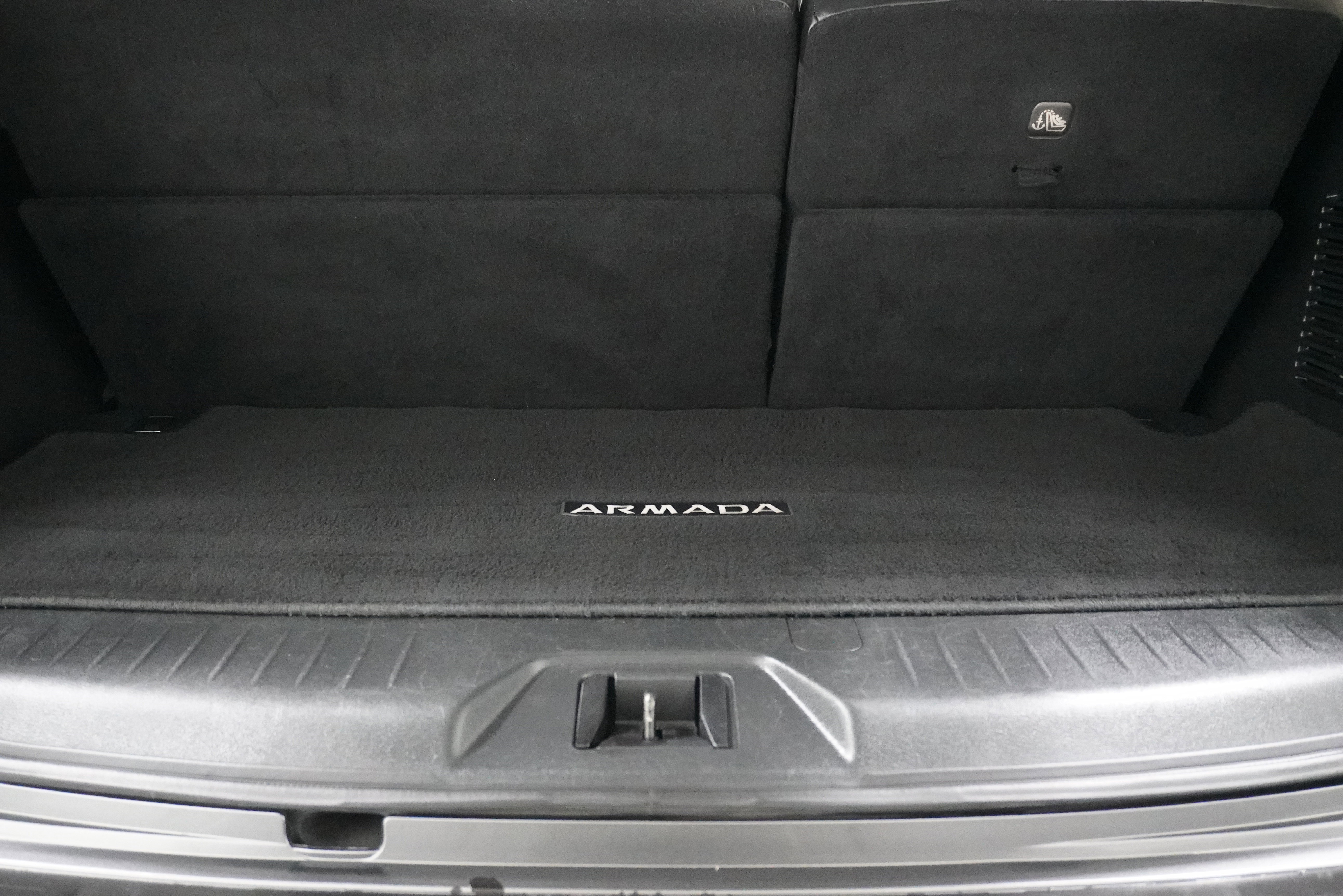 Used 2020 Nissan Armada SL w/ Premium Package RWD image 31