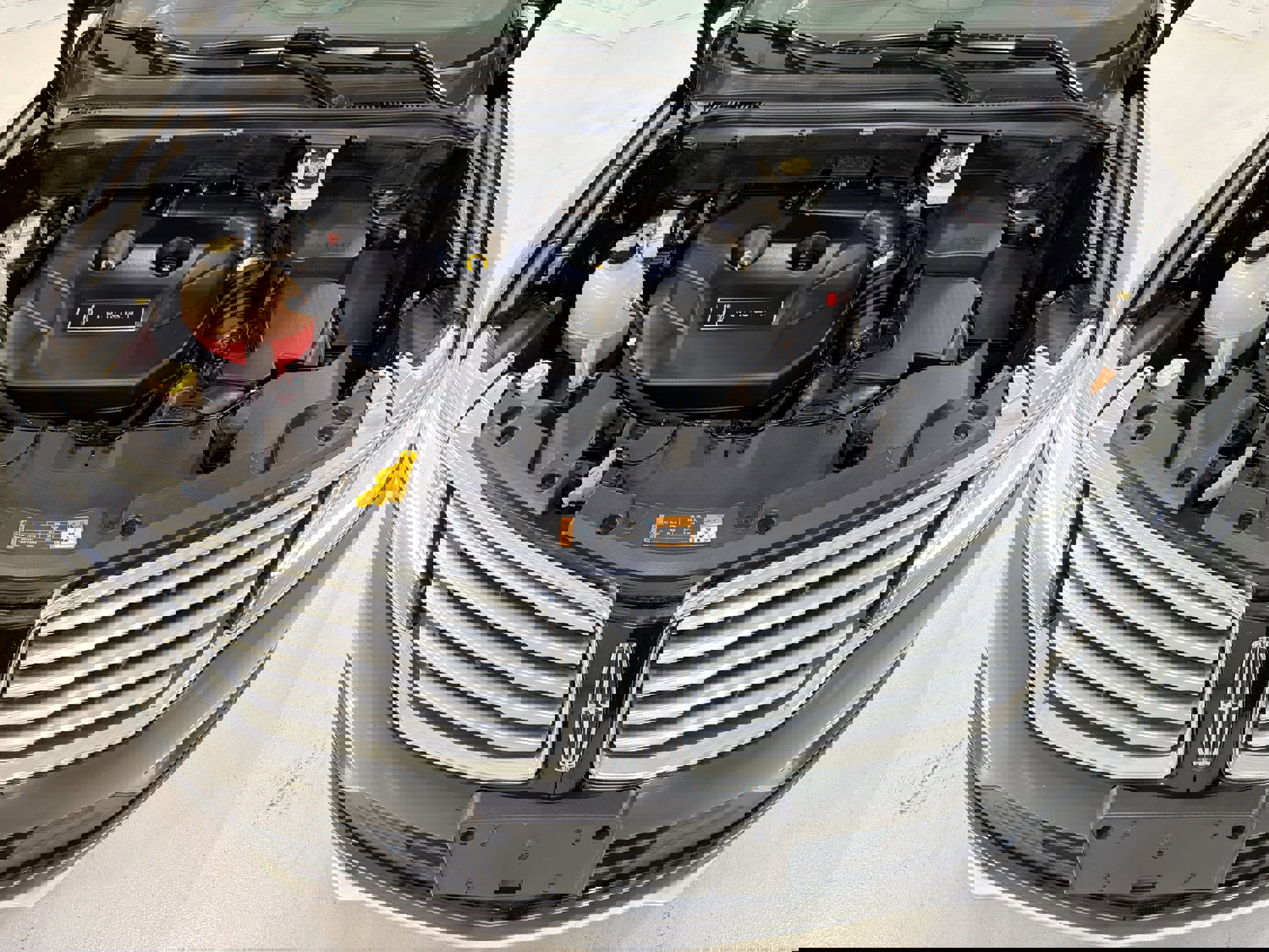 Used 2018 Lincoln MKC Select w/ Select Plus Package image 30