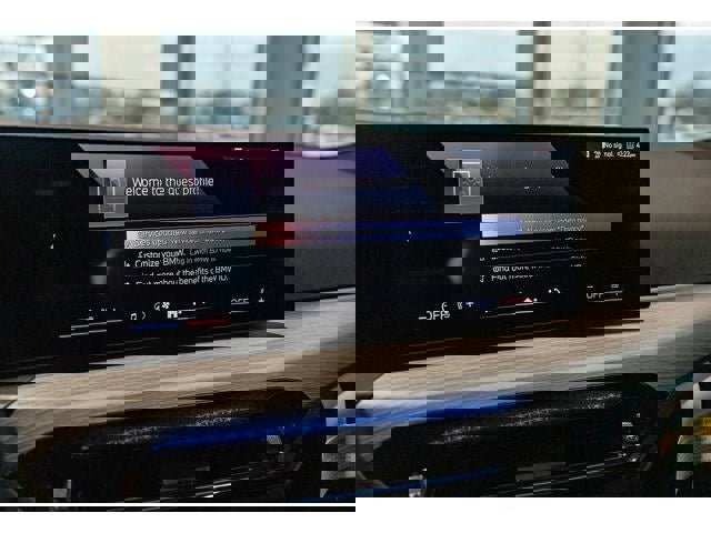 New 2026 BMW 330i xDrive Sedan w/ Convenience Package image 68