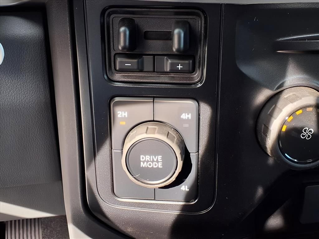 New 2026 Ford F600 4x4 Regular Cab Super Duty w/ XL Chrome Package image 11