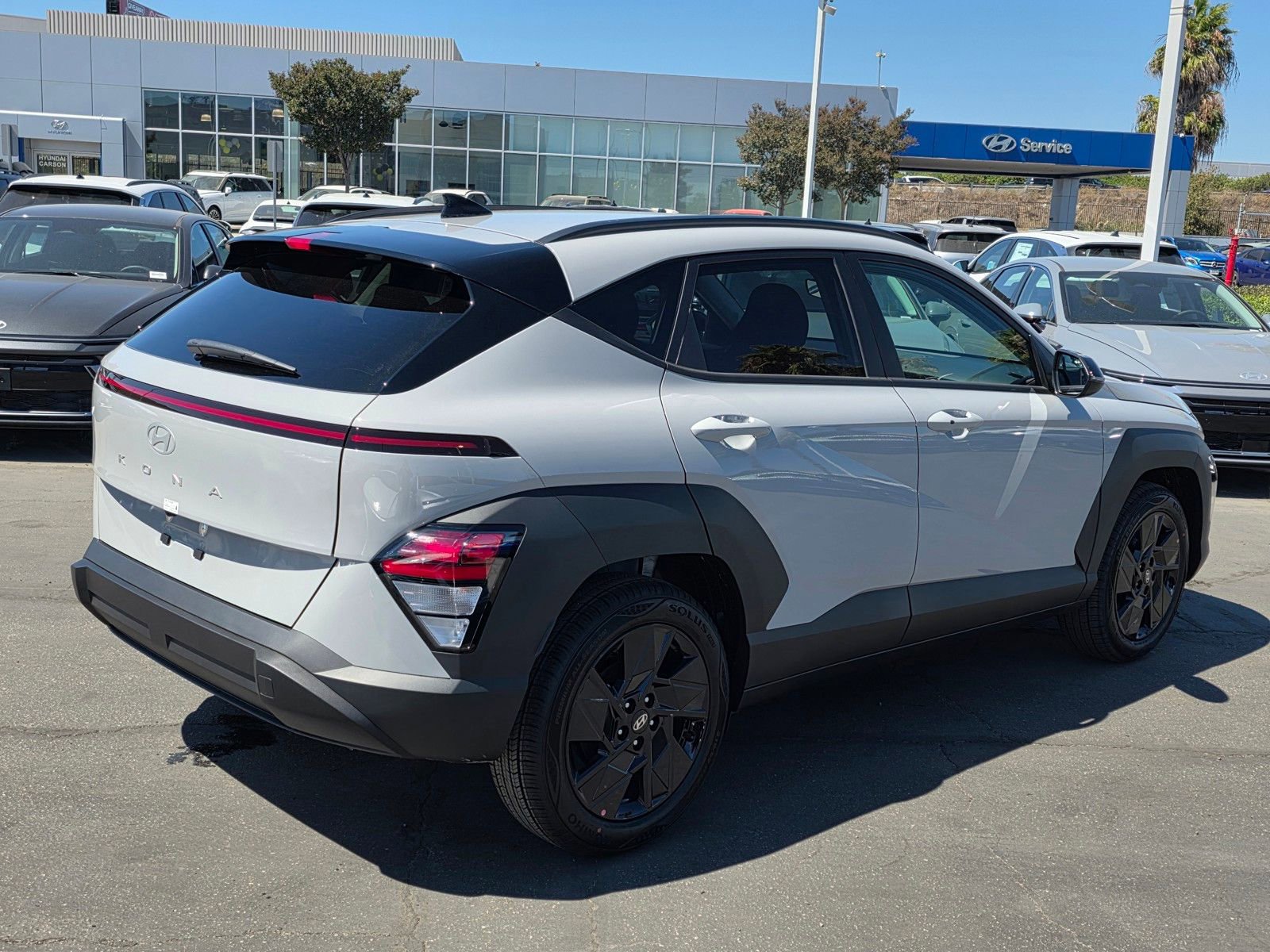 New 2026 Hyundai Kona SEL Sport FWD image 7