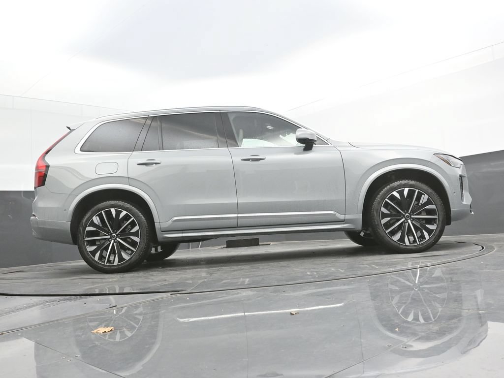New 2026 Volvo XC90 B6 Plus w/ Protection Package Premier AWD/4WD image 36