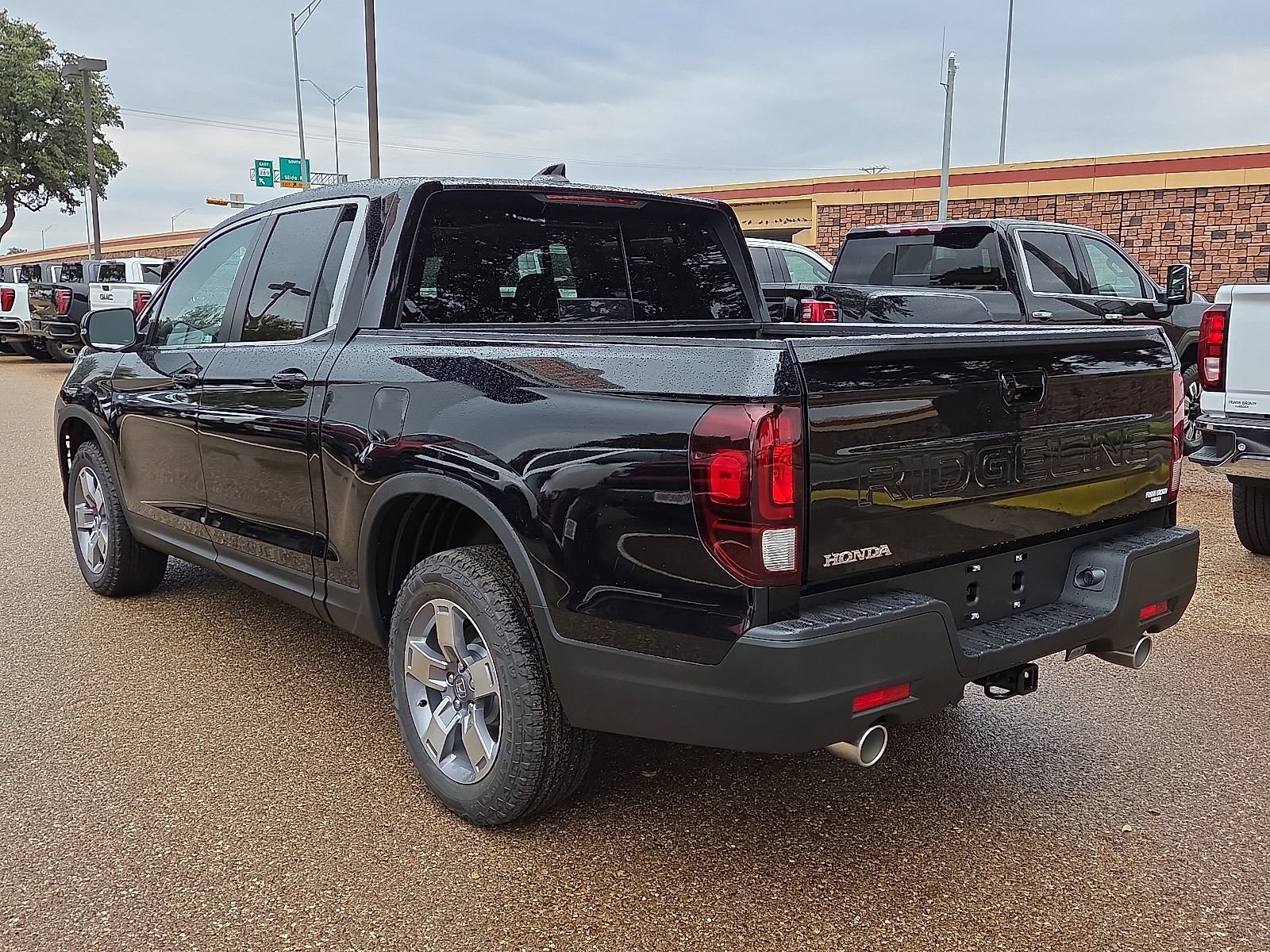 New 2026 Honda Ridgeline RTL image 3