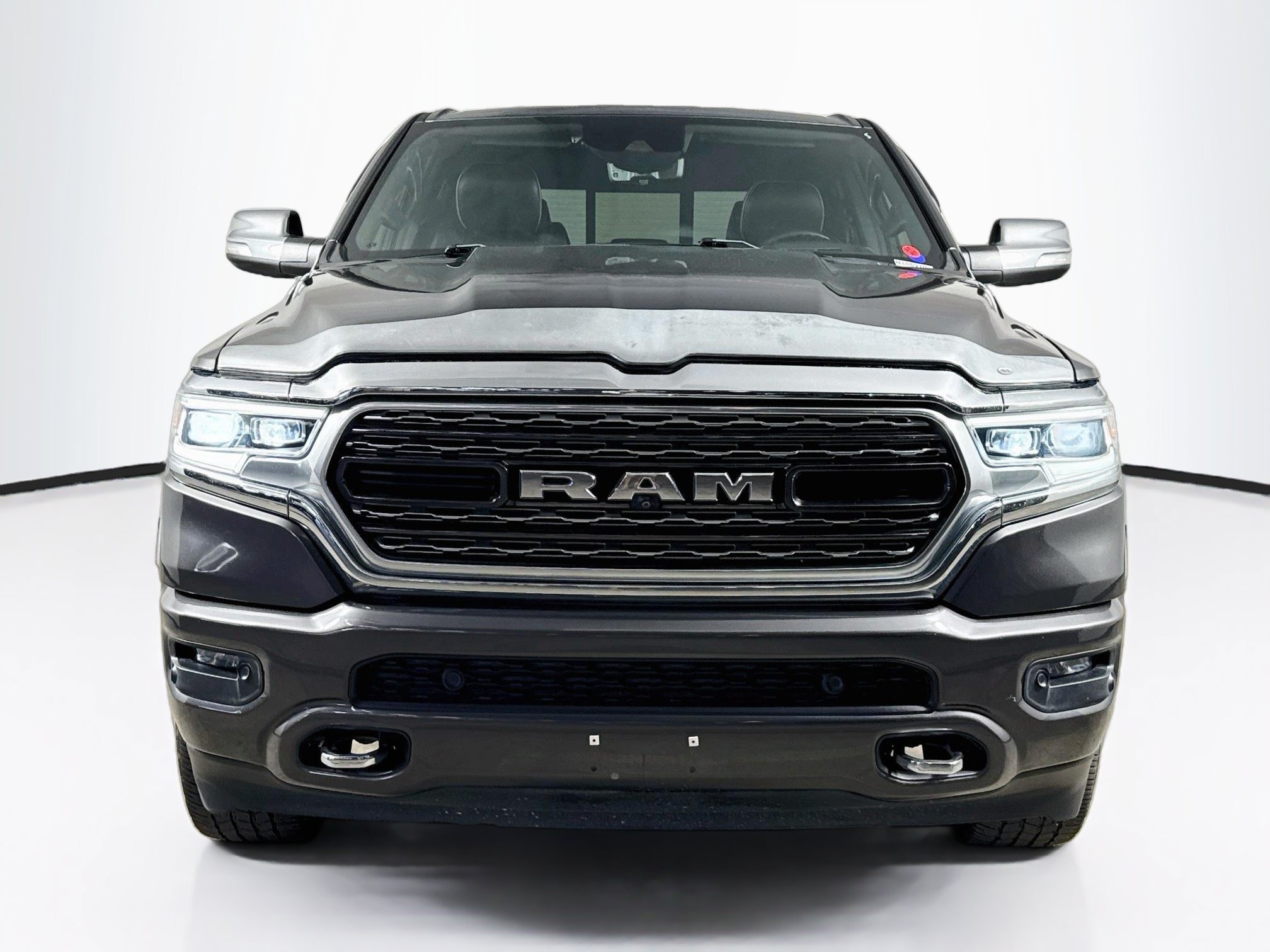 Used 2022 RAM 1500 Limited RWD image 3