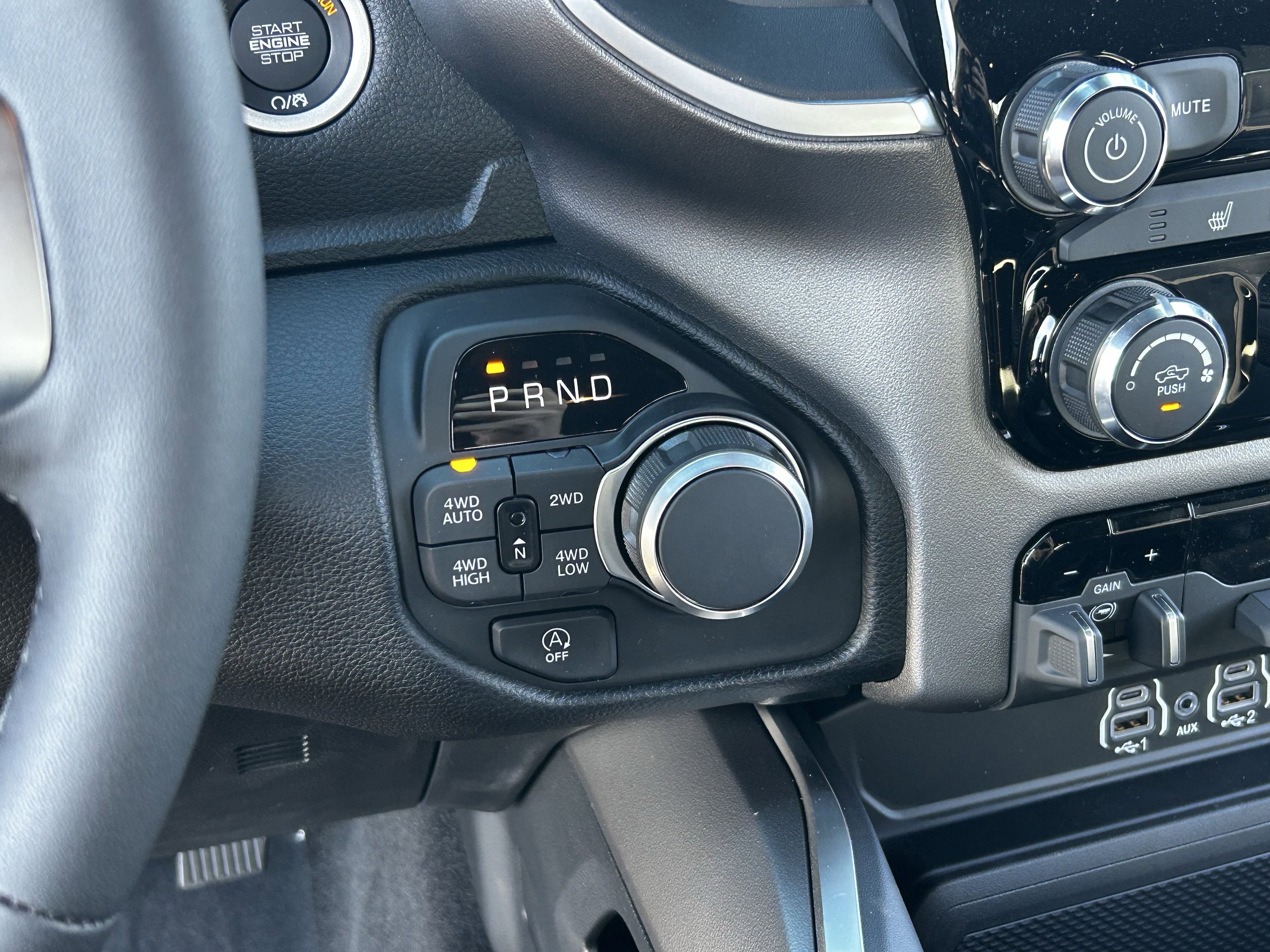 New 2026 RAM 1500 Big Horn AWD/4WD image 19