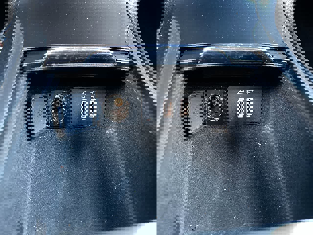 Used 2017 Lincoln MKC Select w/ Lincoln MKC Climate Package image 32