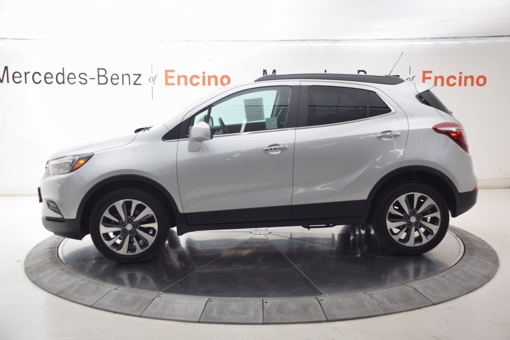 Used 2022 Buick Encore Preferred w/ Safety Package image 3