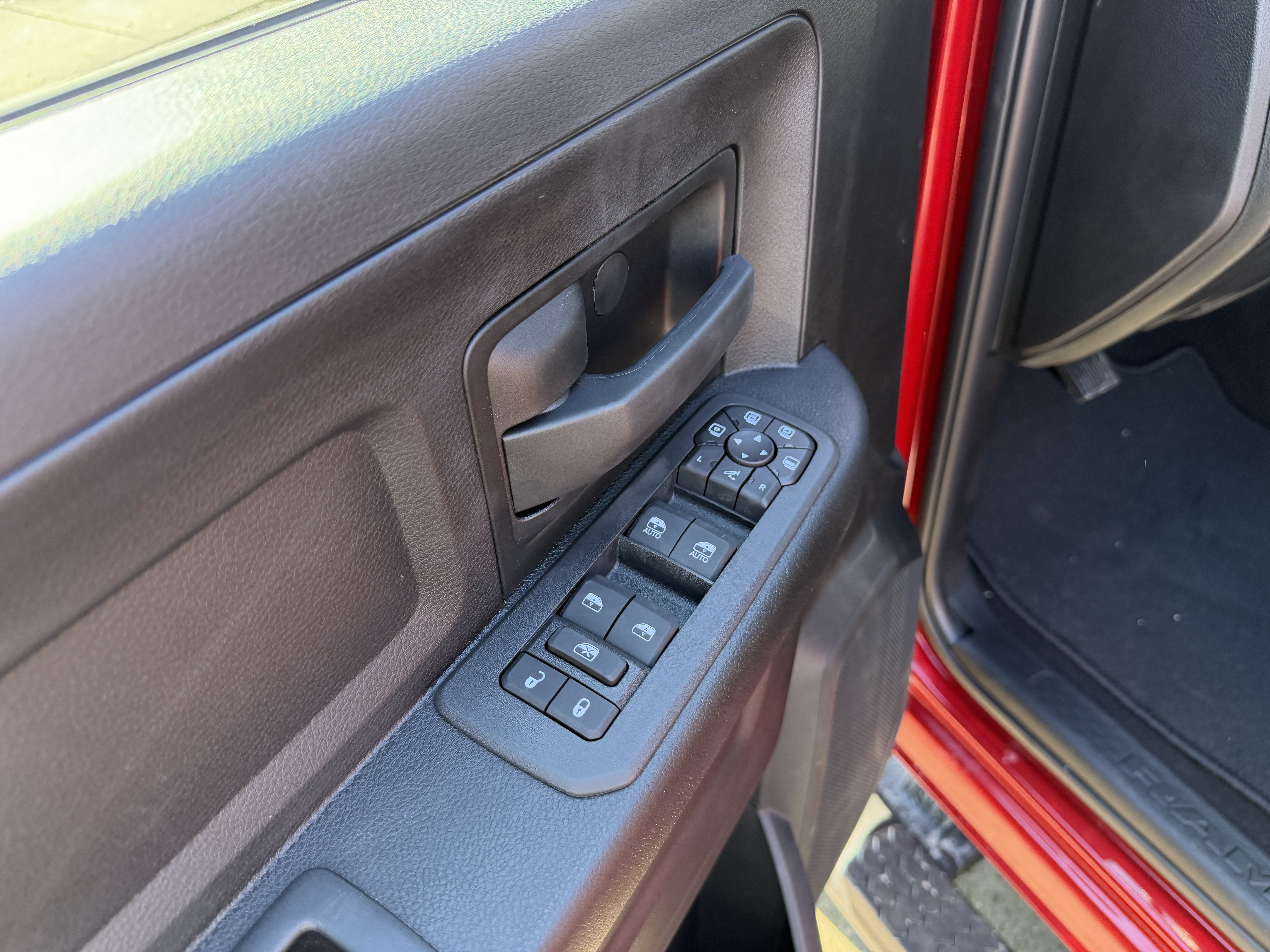 New 2026 RAM 2500 Tradesman AWD/4WD image 15