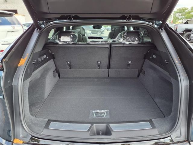New 2025 Cadillac Lyriq Luxury w/ LPO, Floor Liner Package image 19