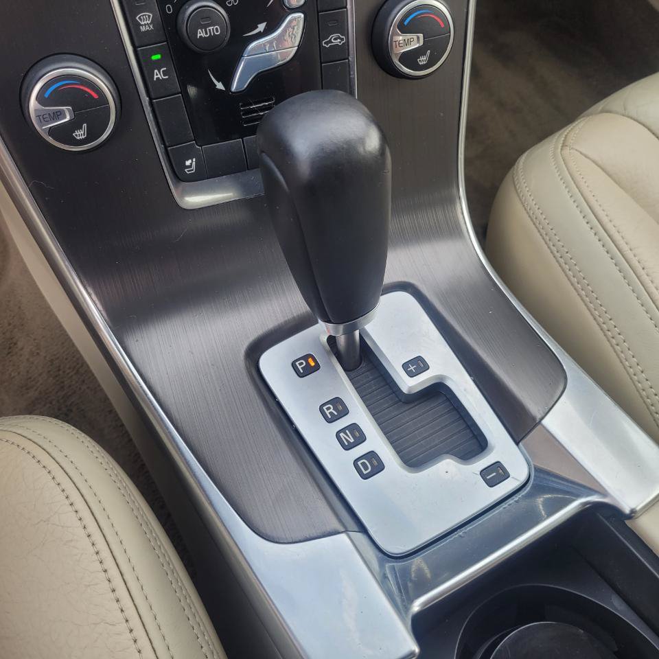 Used 2012 Volvo S60 T5 w/ Climate Pkg FWD image 20