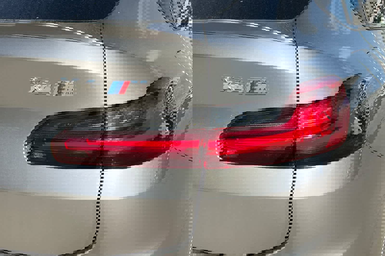 Used 2021 BMW X4 M image 15