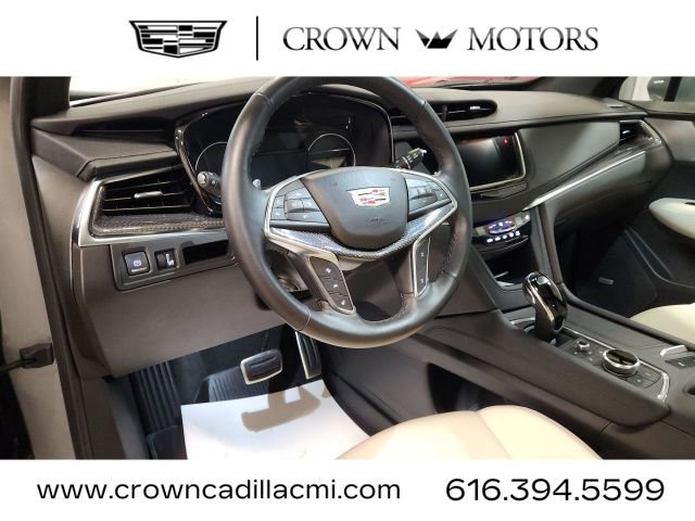 Used 2024 Cadillac XT5 Sportv AWD/4WD image 12