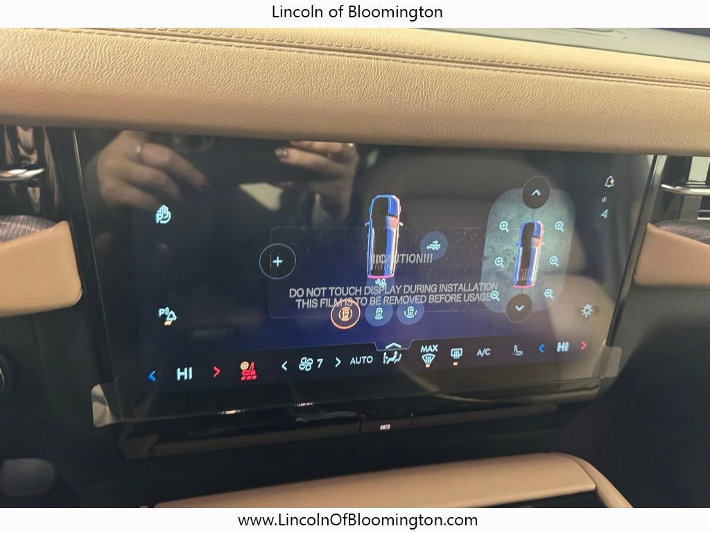 New 2025 Lincoln Navigator L Black Label image 46