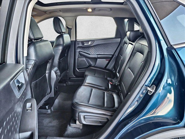 Used 2020 Ford Escape Titanium AWD/4WD image 20