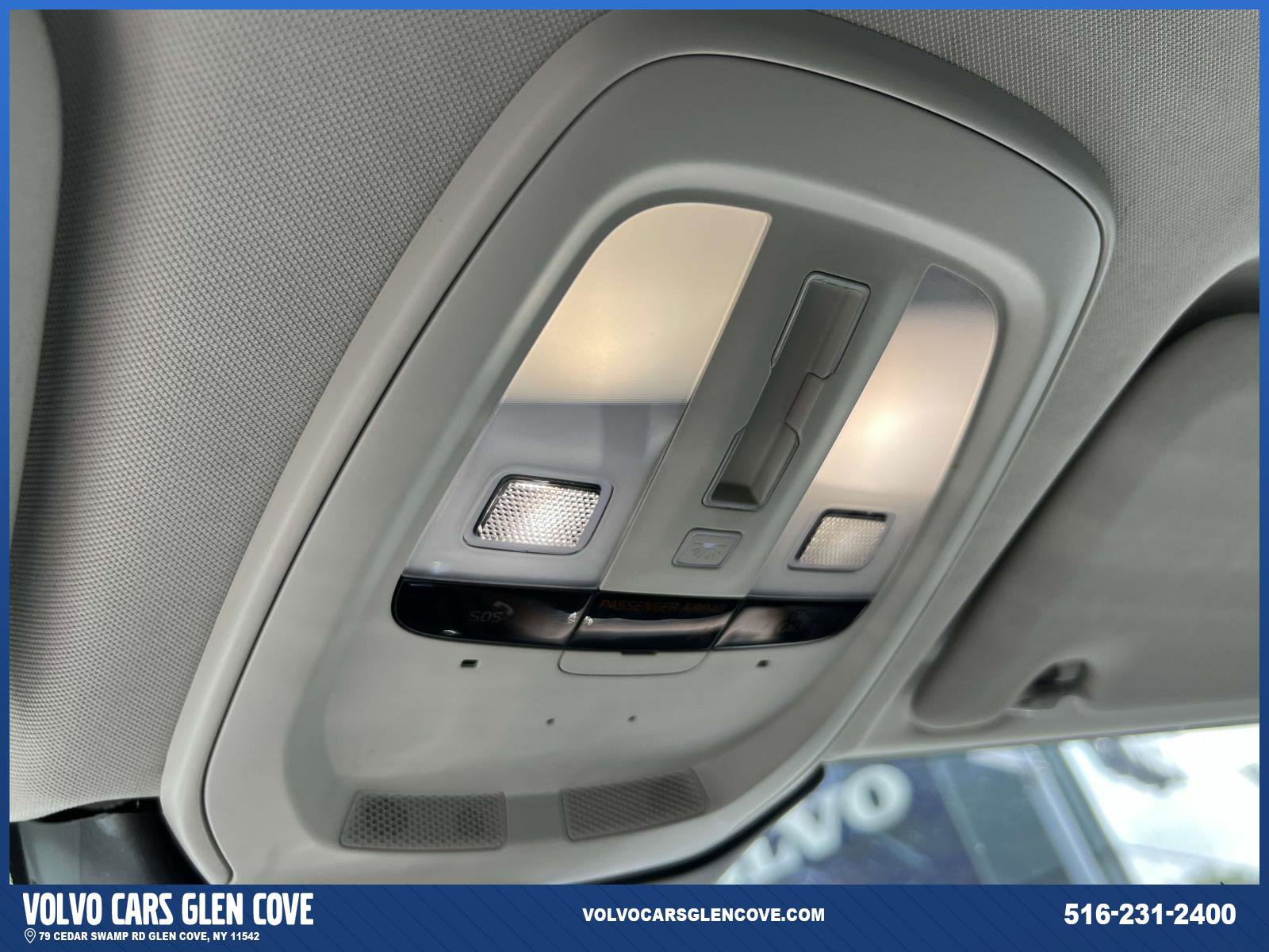 Certified 2022 Volvo XC60 B5 Momentum w/ Climate Package image 33